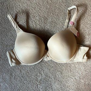 Cacique, Boost Plunge Bra, 44B